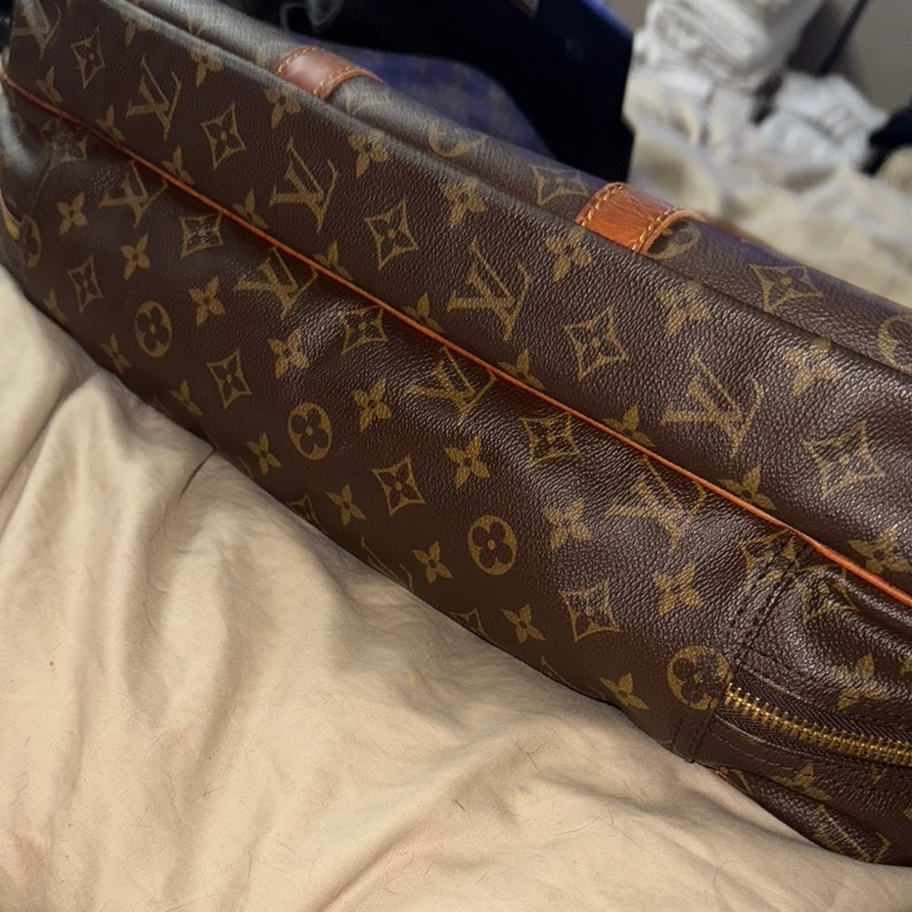 Louis Vuitton Brown Monogram suitcase with Leather Trim - Picture 13 of 16